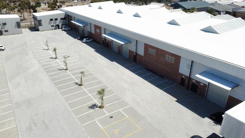 To Let commercial Property for Rent in Killarney Gardens Western Cape